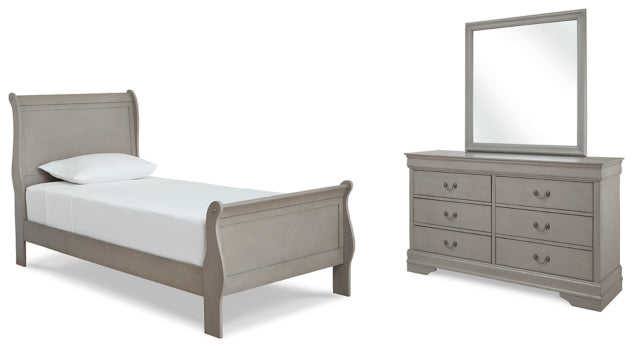 Kordasky Bedroom Sets