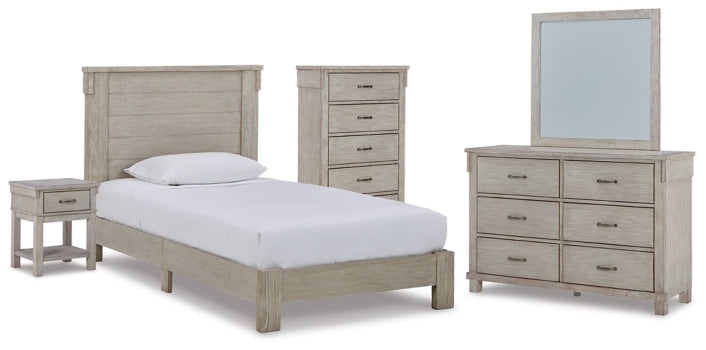 Hollentown Bedroom Sets