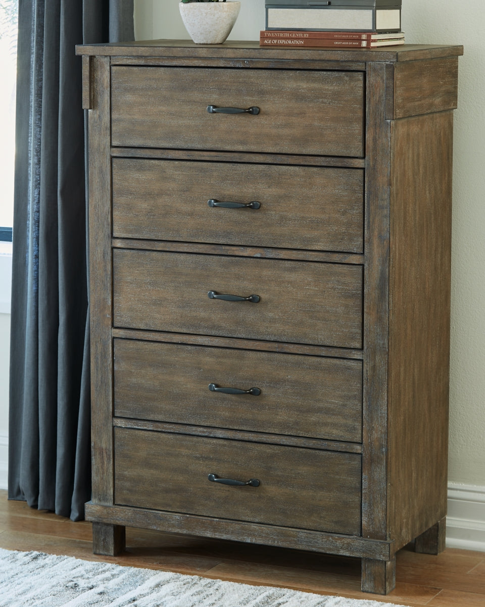 Shamryn King Panel Bed with Mirrored Dresser, Chest and Nightstand