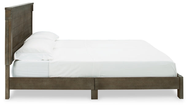 Shamryn King Panel Bed with Mirrored Dresser and Chest