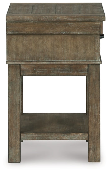 Shamryn King Panel Bed with Mirrored Dresser, Chest and Nightstand