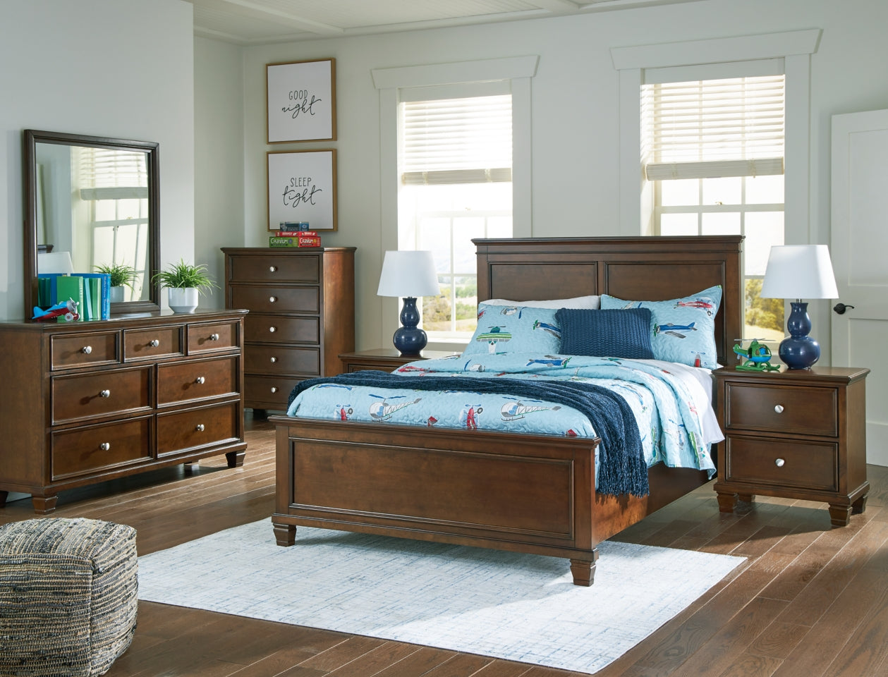 Danabrin Bedroom Sets