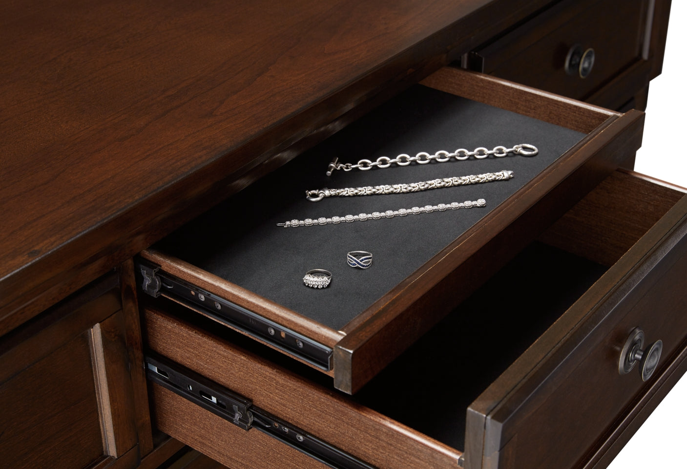 Porter Dresser - The Bargain Furniture