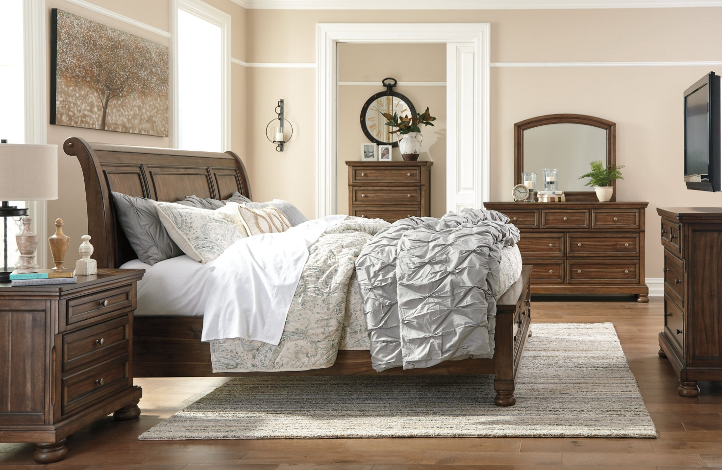 Flynnter Dresser - The Bargain Furniture