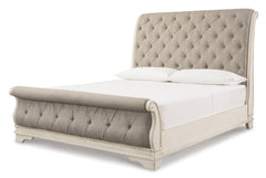 Realyn Queen Sleigh Bed with Mirrored Dresser and 2 Nightstands - PKG006670