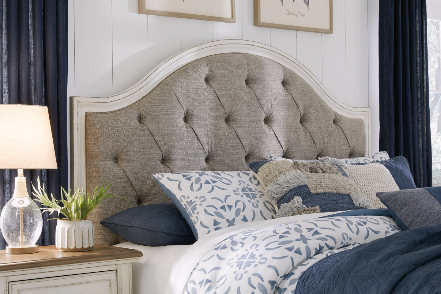 Brollyn King Upholstered Panel Bed