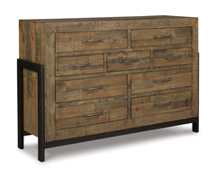 Sommerford Queen Panel Bed with Dresser