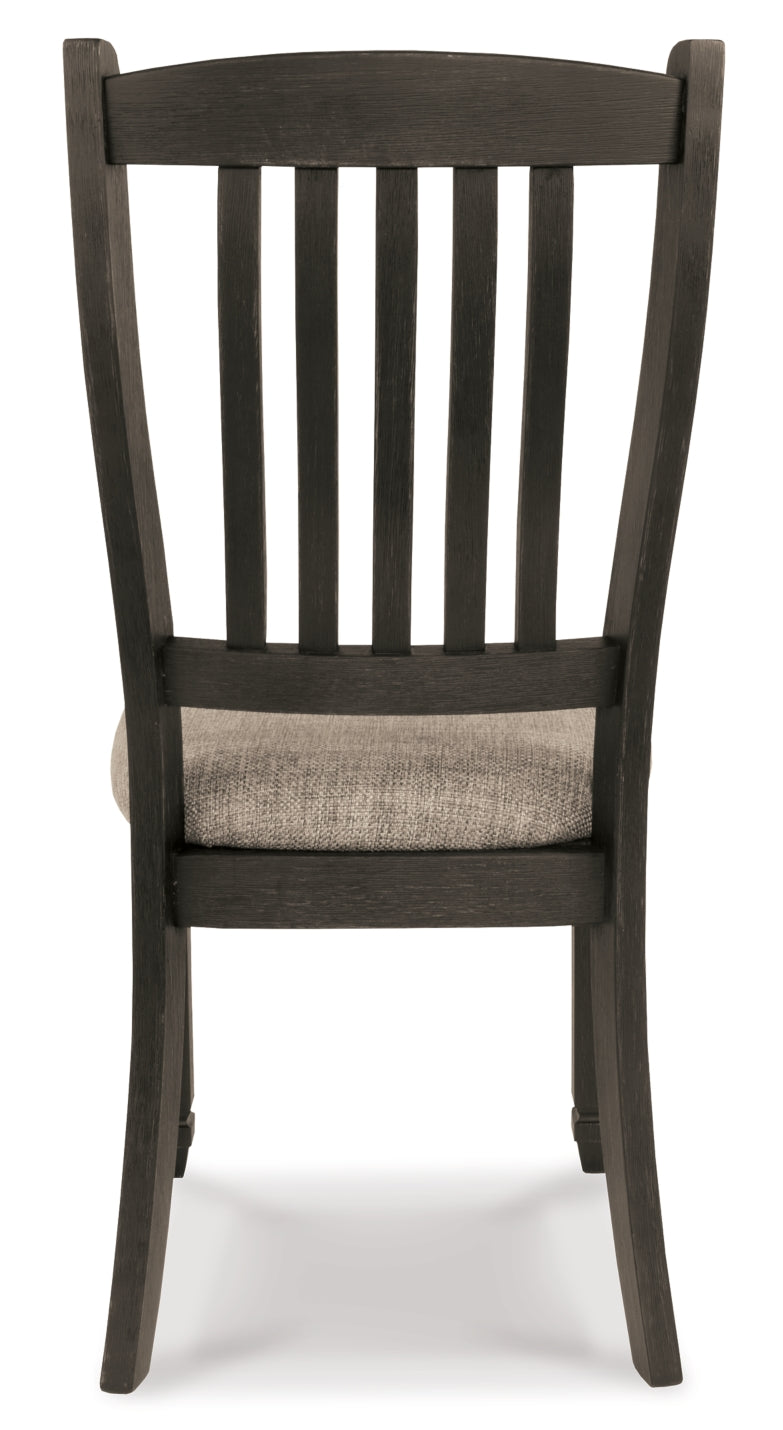 Tyler Creek Dining Table and 6 Chairs - PKG000214