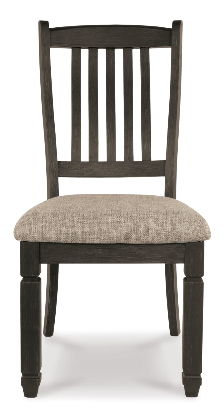 Tyler Creek Dining Table and 6 Chairs - PKG000214