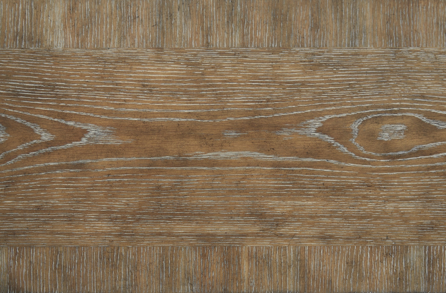 Realyn Dining Table and 6 Chairs - PKG002229