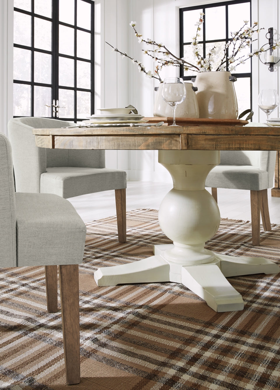 Grindleburg Dining Table and 4 Chairs - PKG008111