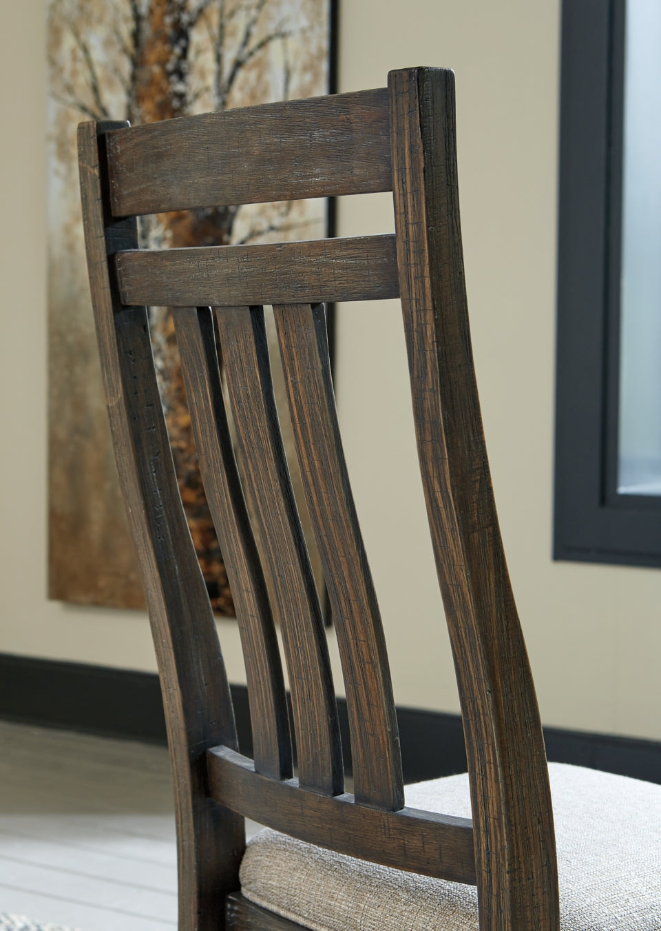 Wyndahl Dining Table and 6 Chairs - PKG002295