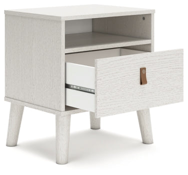 Aprilyn Twin Bookcase Headboard with Dresser and 2 Nightstands