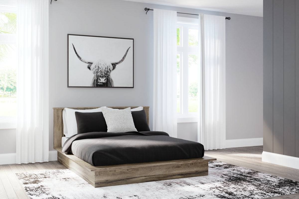 Shallifer Queen Panel Bed