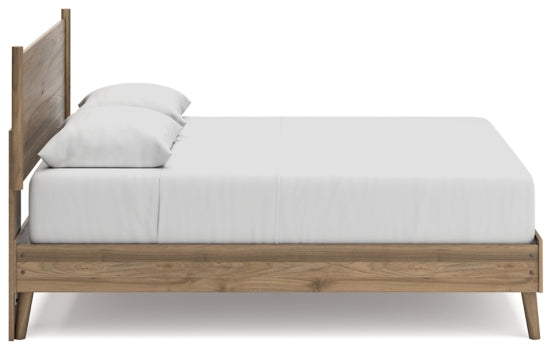 Aprilyn Queen Panel Bed