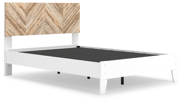 Piperton Full Panel Platform Bed