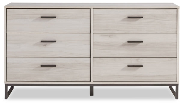 Socalle Dresser