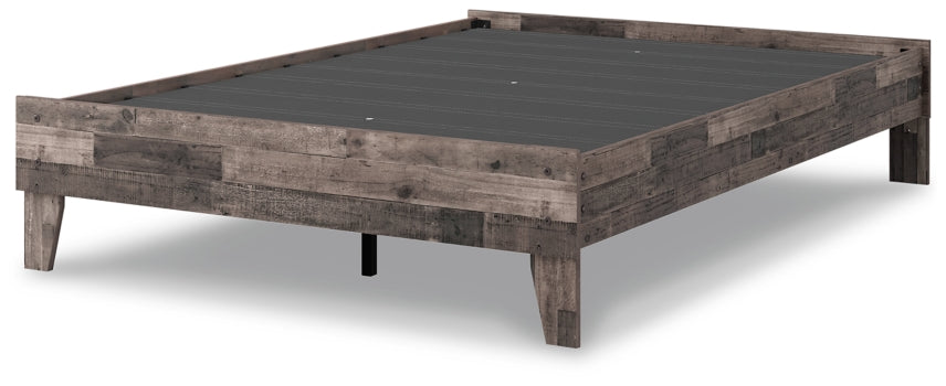 Neilsville Queen Platform Bed