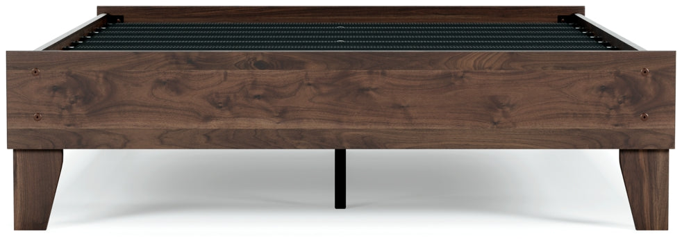 Calverson Queen Platform Bed
