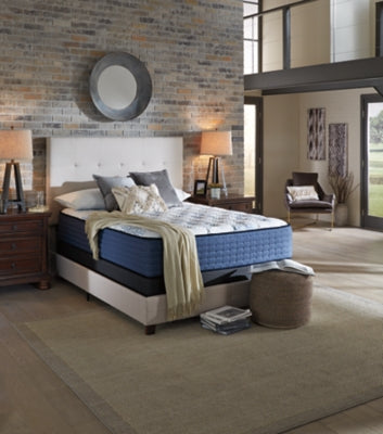 Mt Dana Plush Queen Mattress with Head-Foot Model Best Queen Adjustable Base