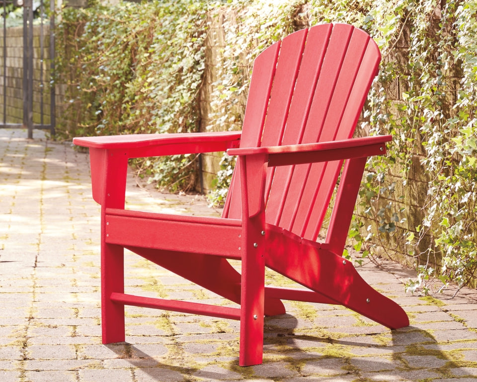 Sundown Treasure Outdoor Chair with End Table