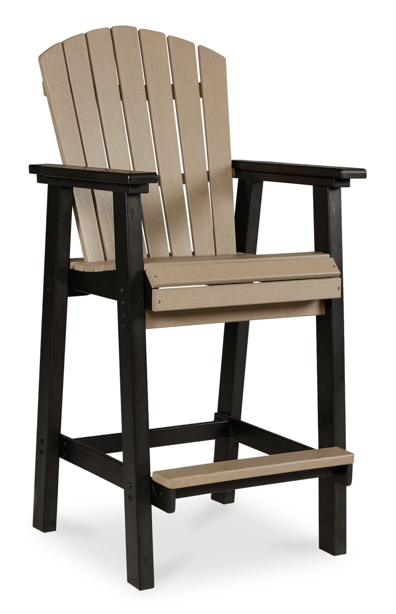 Fairen Trail Outdoor Bar Table and 4 Barstools - PKG009513