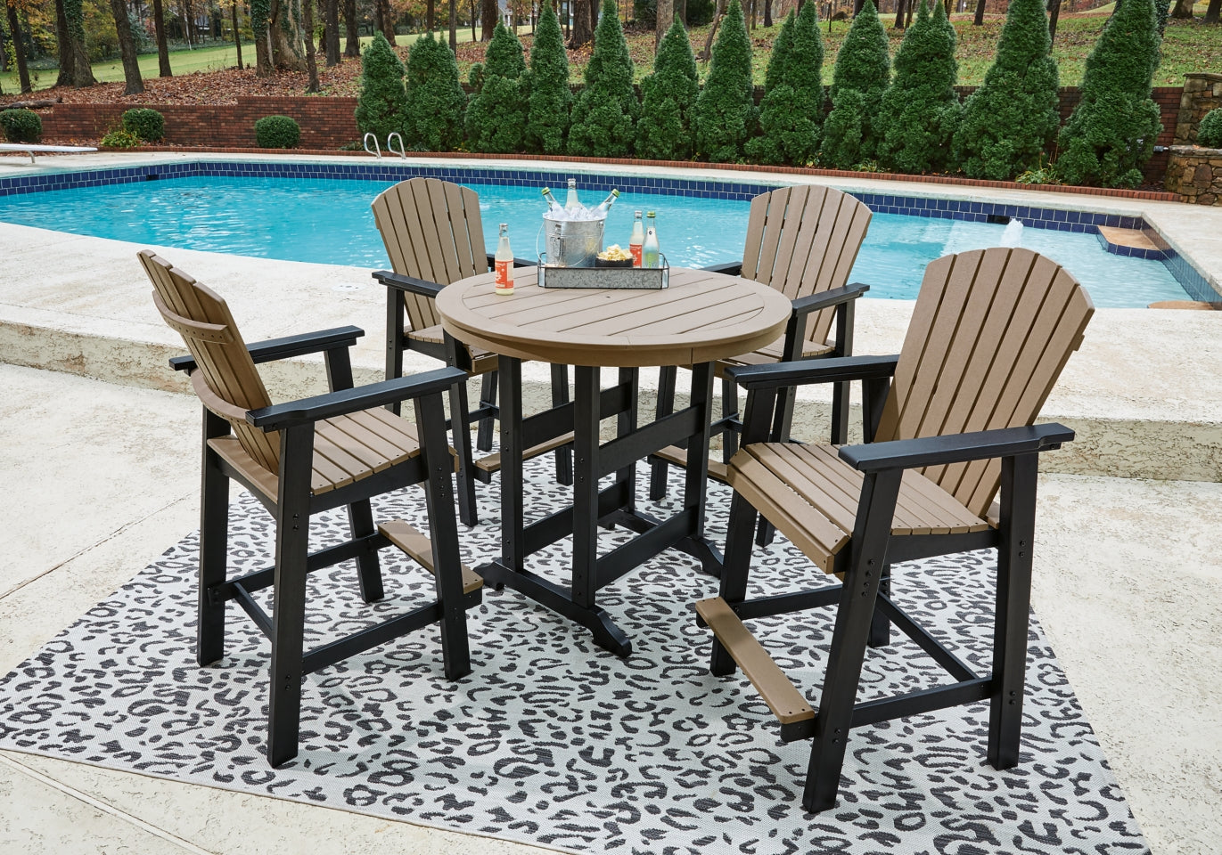 Fairen Trail Outdoor Bar Table and 4 Barstools - PKG009513
