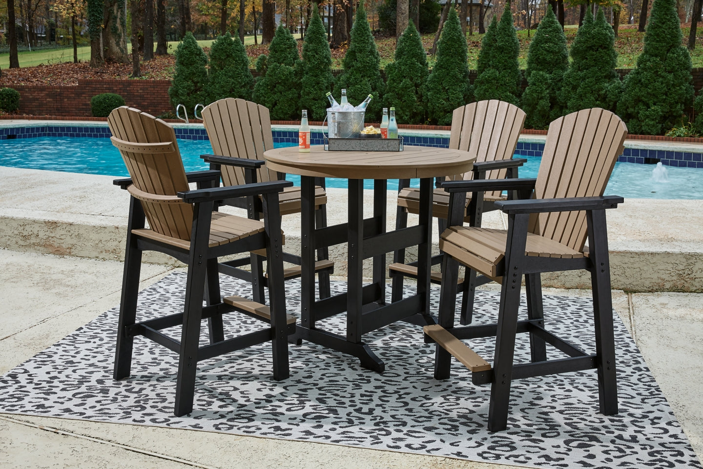 Fairen Trail Outdoor Bar Table and 4 Barstools - PKG009513
