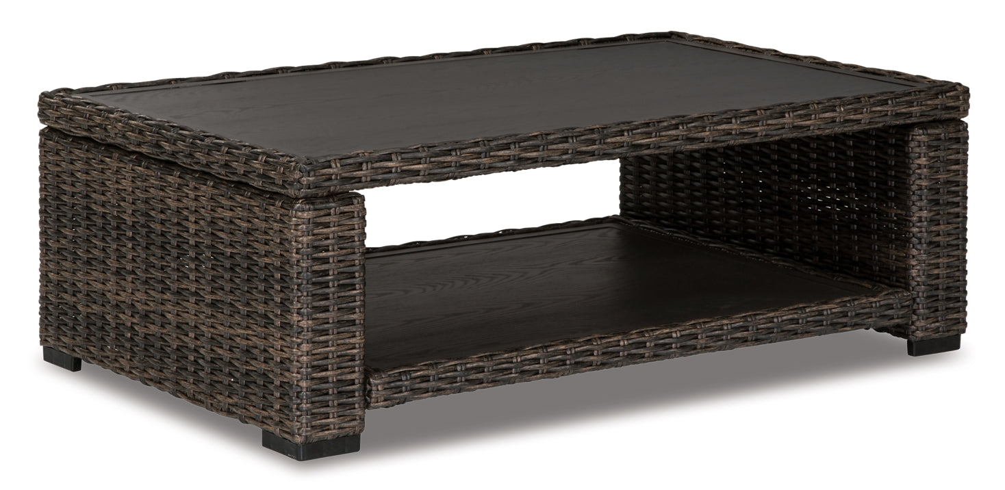 Grasson Lane Outdoor Sofa and  2 Lounge Chairs with Coffee Table and 2 End Tables