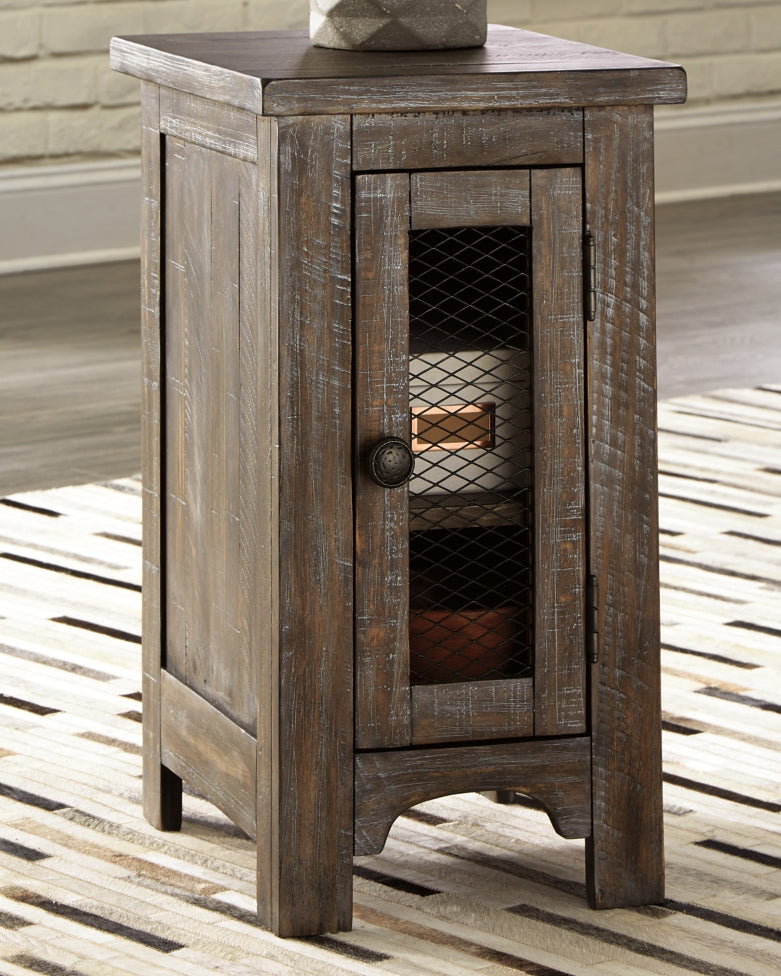 Danell Ridge Coffee Table with 2 End Tables - PKG008584