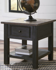 Tyler Creek 2 End Tables - PKG008542