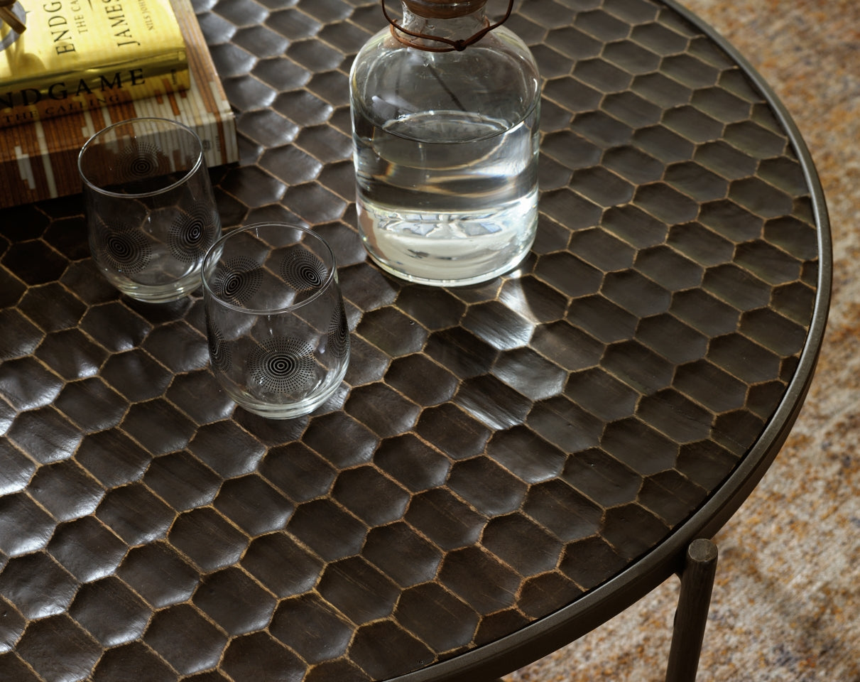 Doraley Coffee Table with 2 End Tables - PKG014880